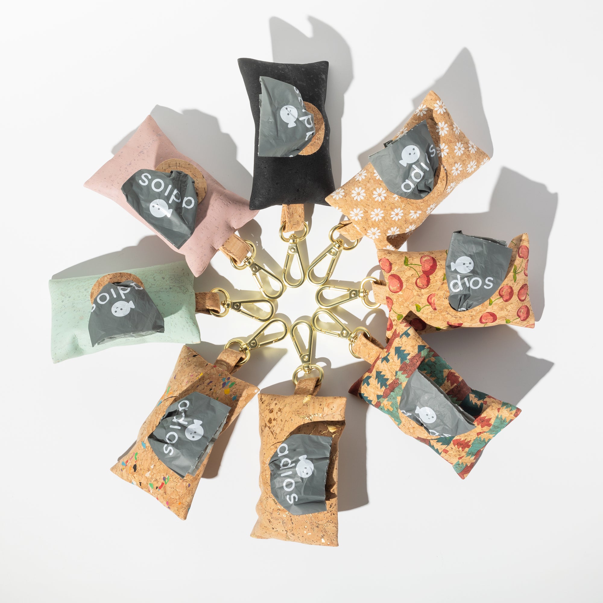 🌿 Handmade Cork Poo Bag Dispenser – Eco, Durable & Stylish